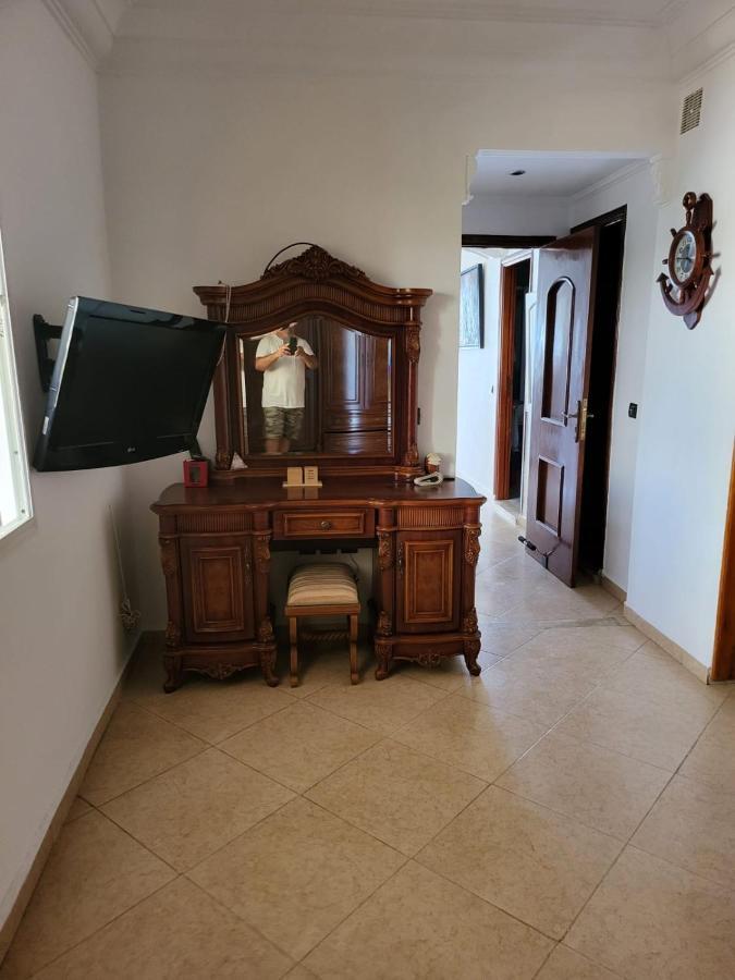 Vaste Appartement Au Centre De Tétouan エクステリア 写真