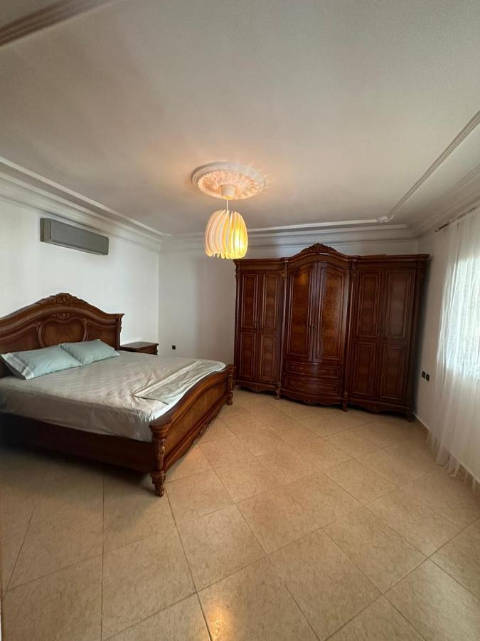 Vaste Appartement Au Centre De Tétouan エクステリア 写真
